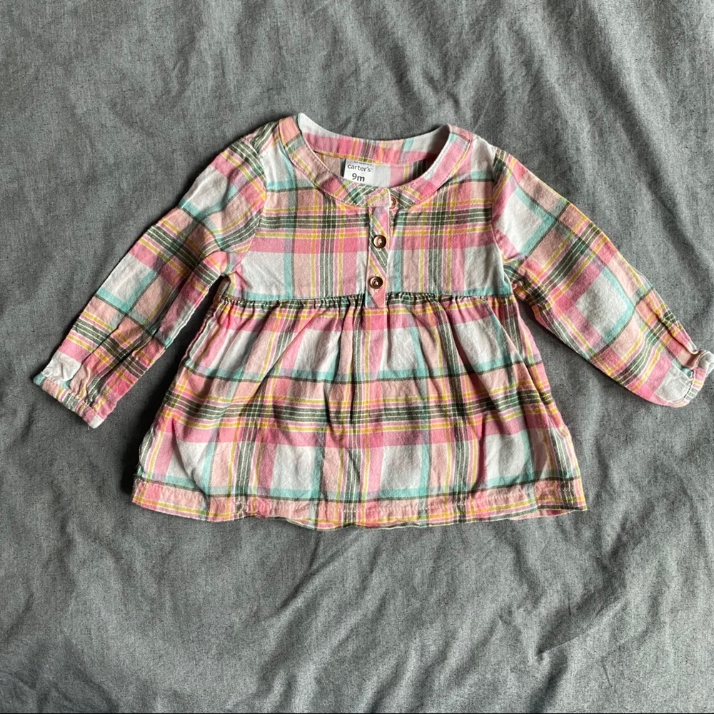 🧁5/$20 NWOT Carter’s Plaid Top